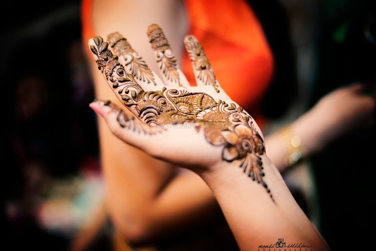 Wedding bridal mehendi artist in Greater Noida