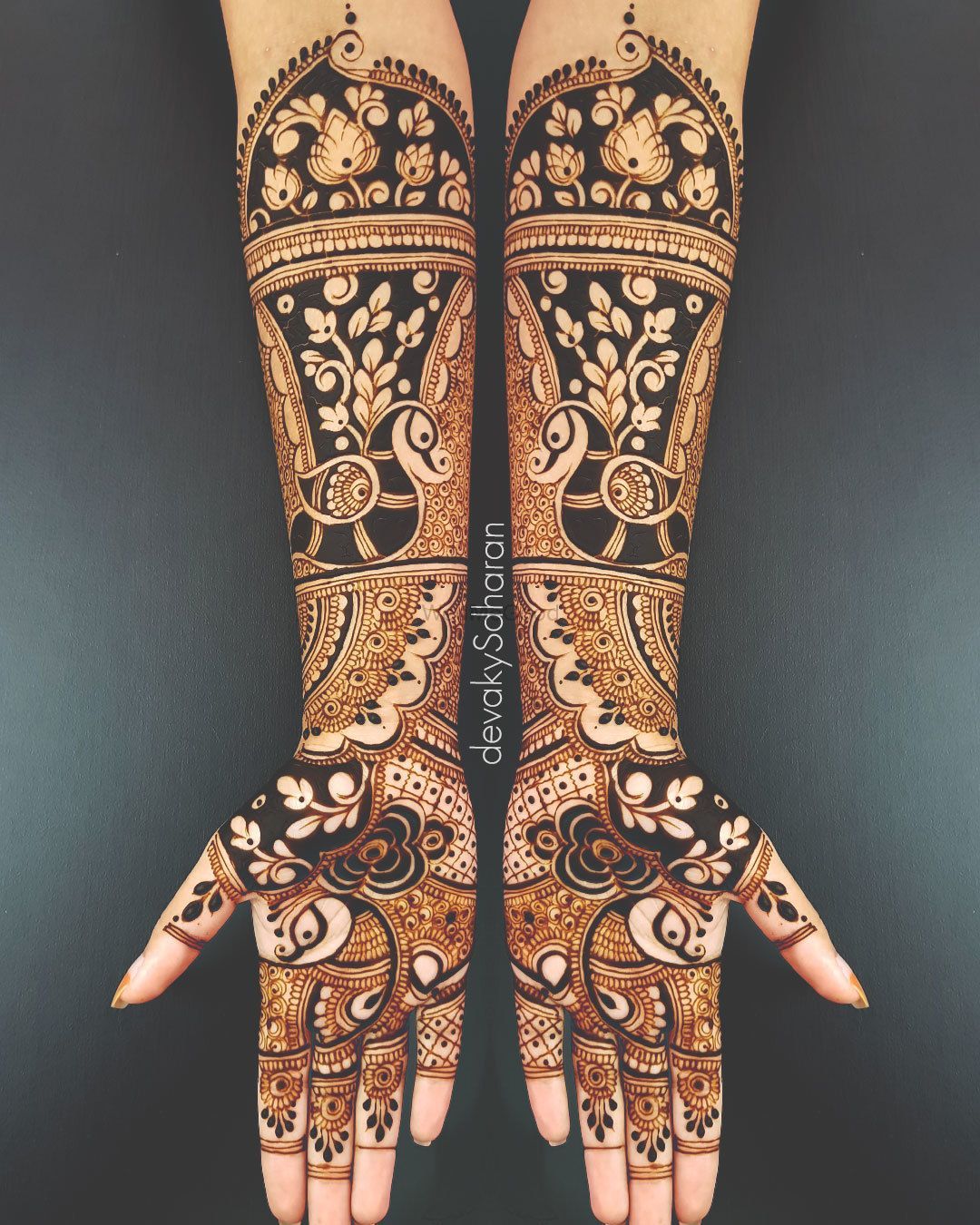 Famous mehandi artist Greater Noida NCR