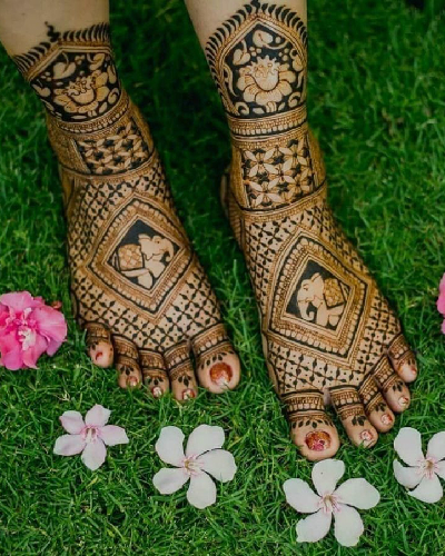 Anand Jaipure Mehandi Art