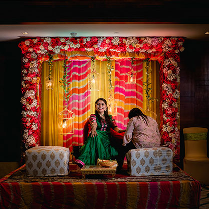 Best Mehandi Classes in Greater Noida with Anand Jaipure Mehandi Art
