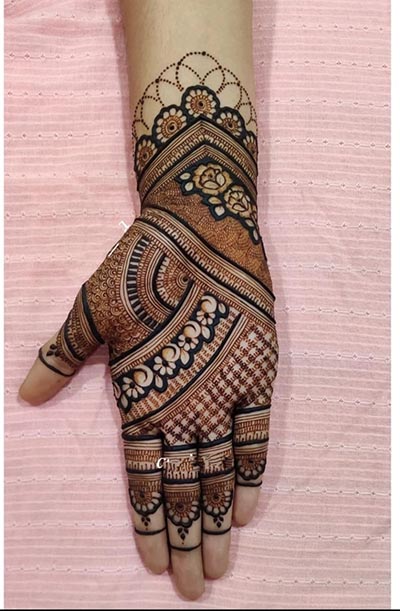 Anand Jaipure Mehandi Art