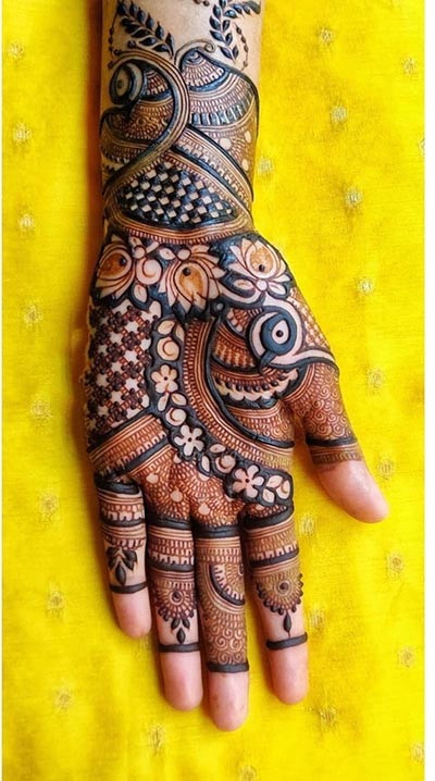 Anand Jaipure Mehandi Art