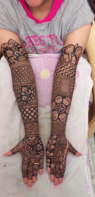Anand Jaipure Mehandi Art